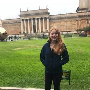 Meet your Posher, Tiia